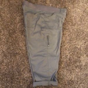 Lee Women’s Relaxed Fit Capris Size 12